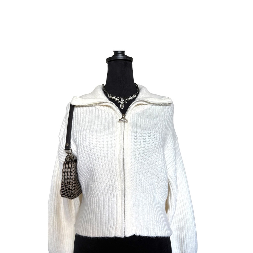 Cider Woman’s Small White Ribbed Cropped Knit Zip Up Collard Sweater - Picture 8 of 14